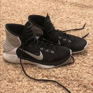 Prime hype dF women’s basketball shoes